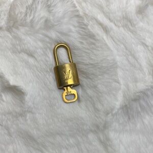 Louis Vuitton Gold Padlock and Key Charm - Gold - PRE LOVED